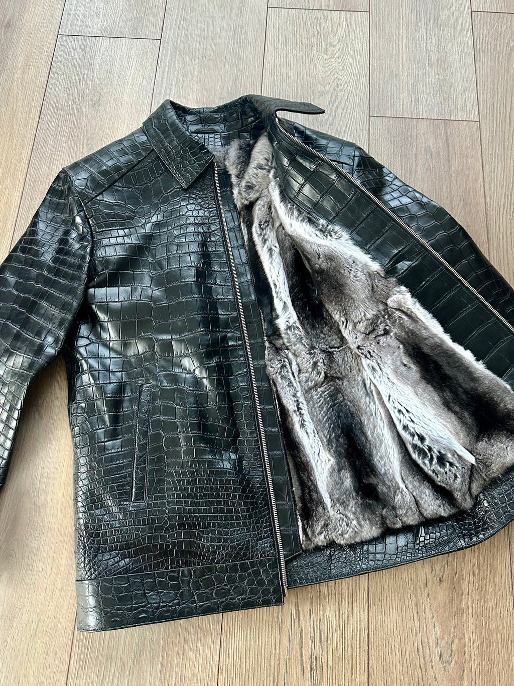 Black Crocodile Leather Men Jacket , Inside Chinchilla Fur