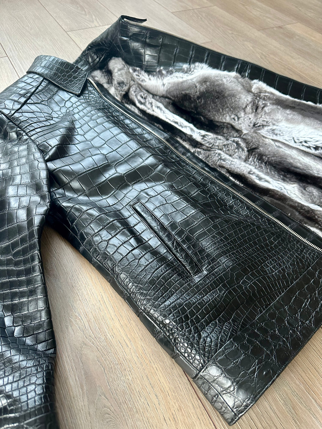 Black Crocodile Leather Men Jacket , Inside Chinchilla Fur