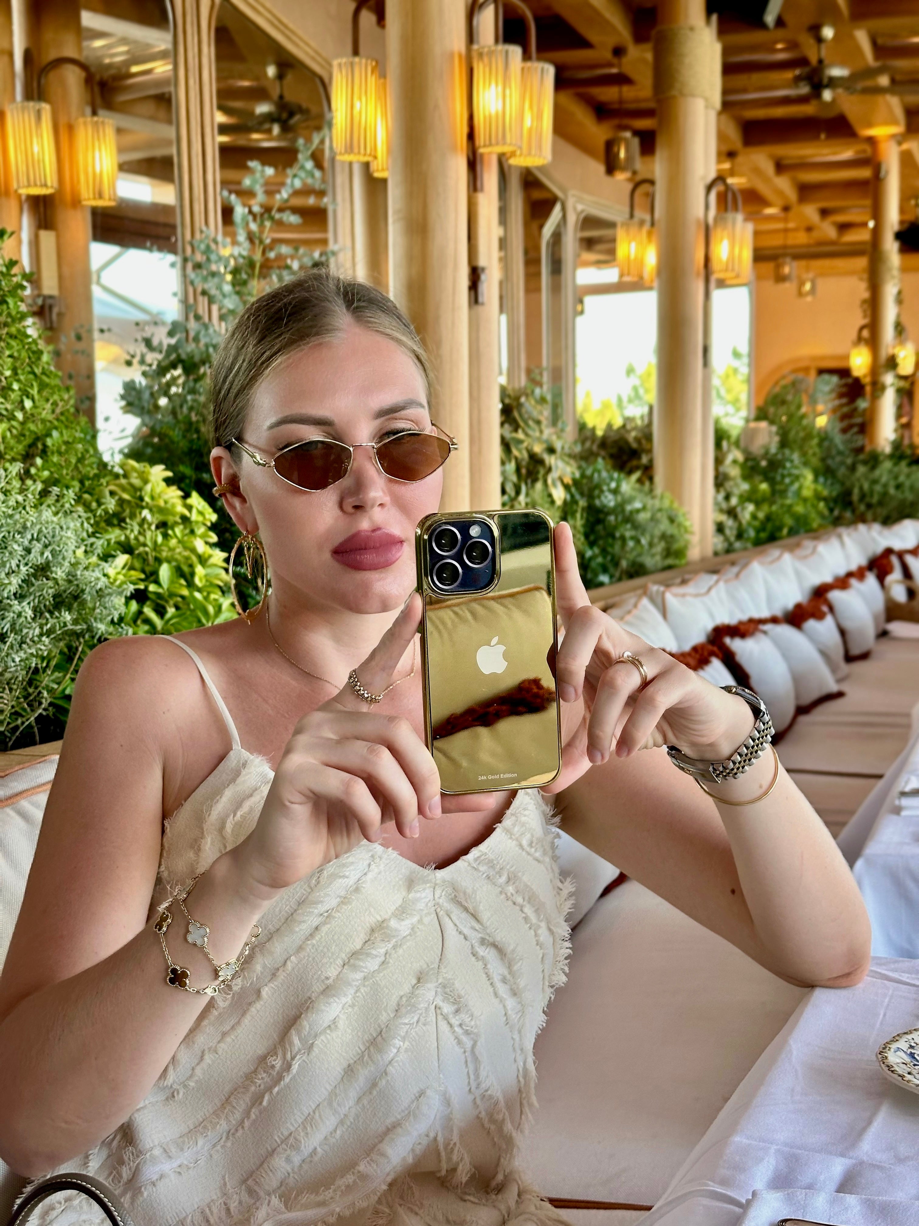 Apple Design Gold Plated iPhone 17 Pro Case