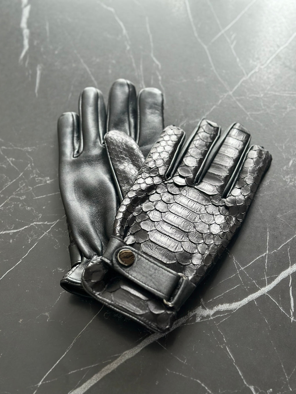 Genuine Black Python / Snake Men Gloves