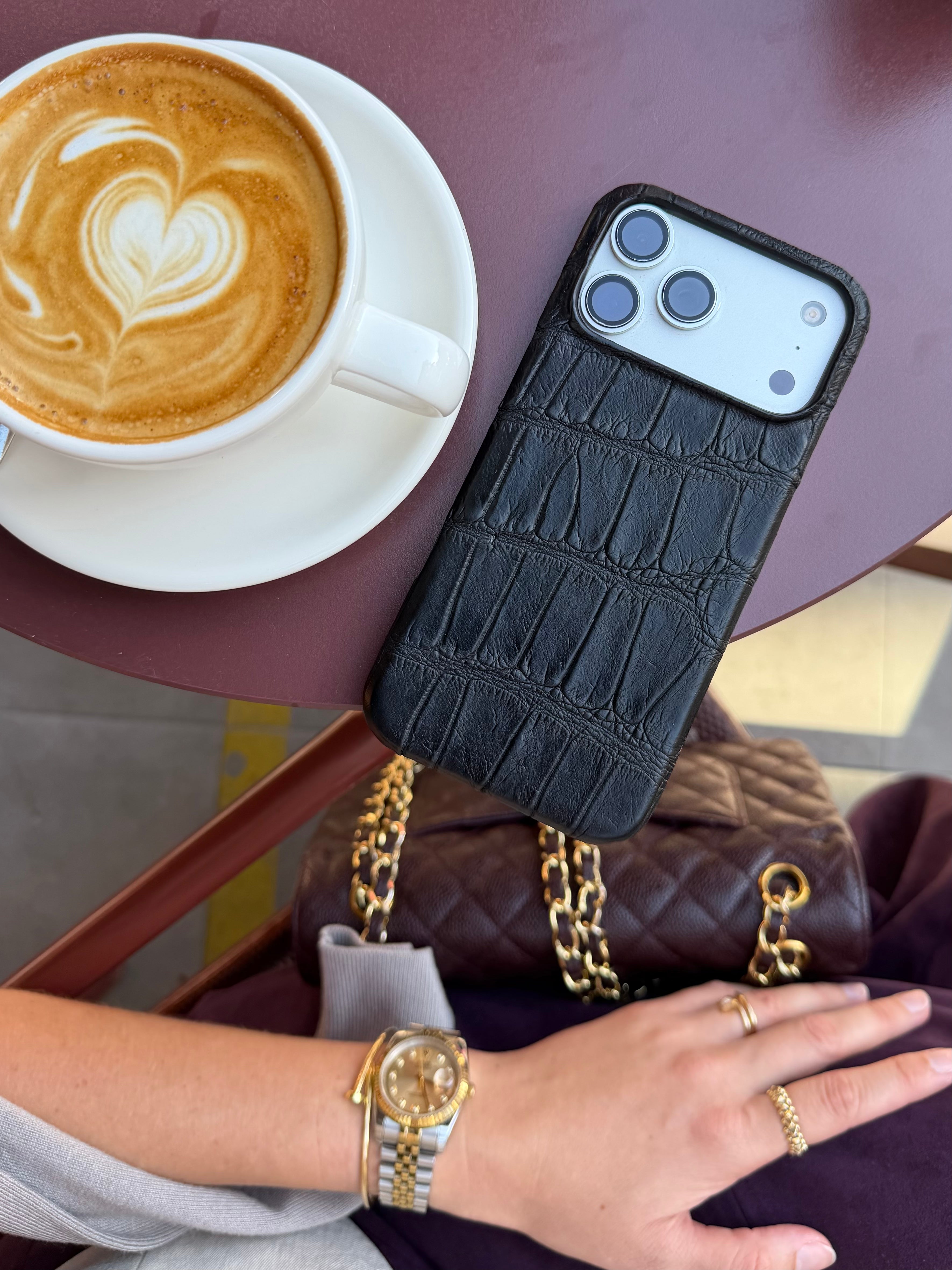 Black Crocodile Leather iPhone 18 Pro Case