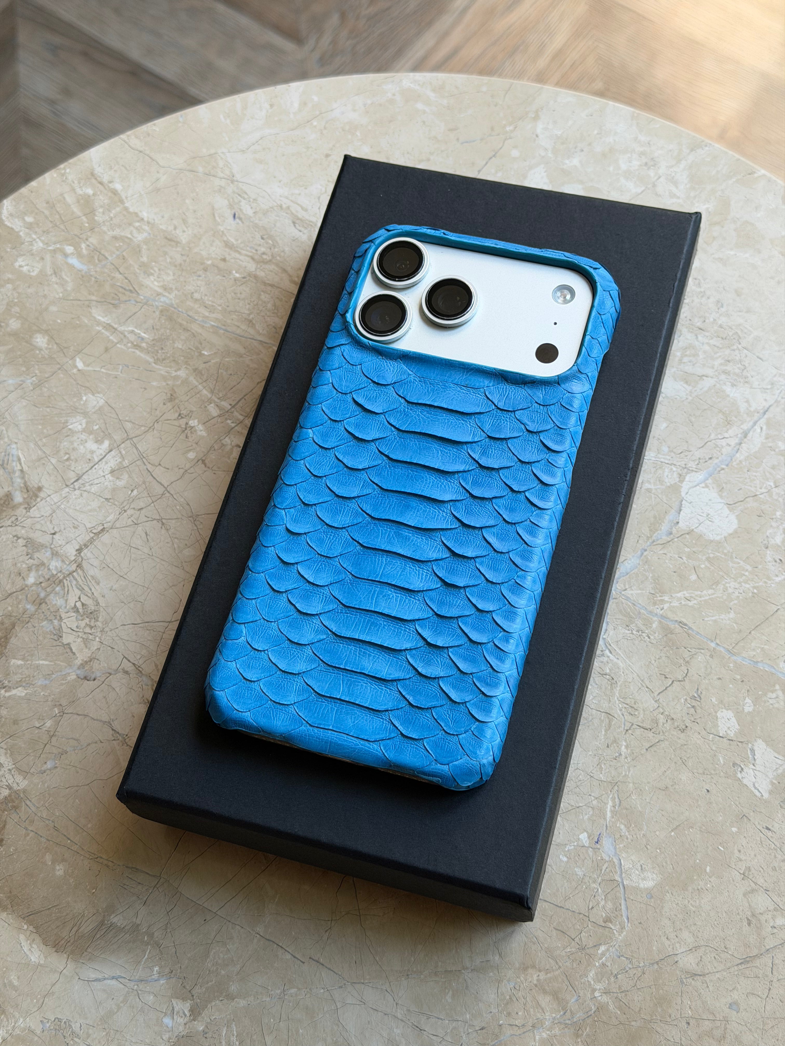 Glacier Python Snake Leather iPhone 18 Pro Max MagSafe Case