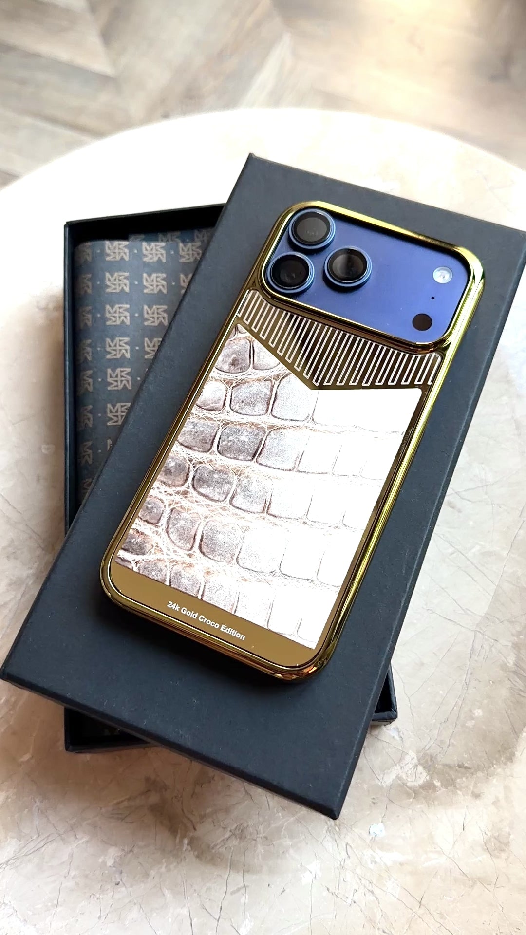 Gold Plated with Himalayan Crocodile Leather iPhone 18 Pro Case