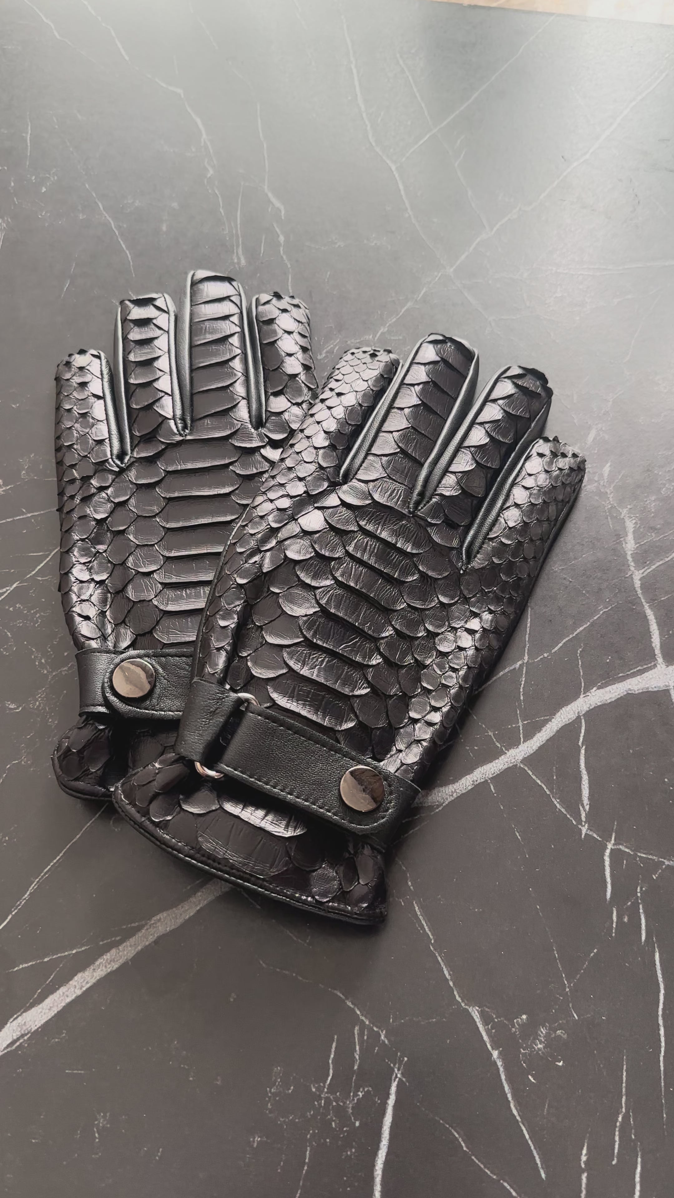 Genuine Black Python / Snake Men Gloves