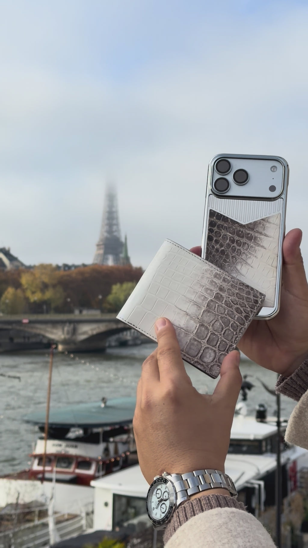 Silver iPhone 17 Pro Case with Himalayan Crocodile 