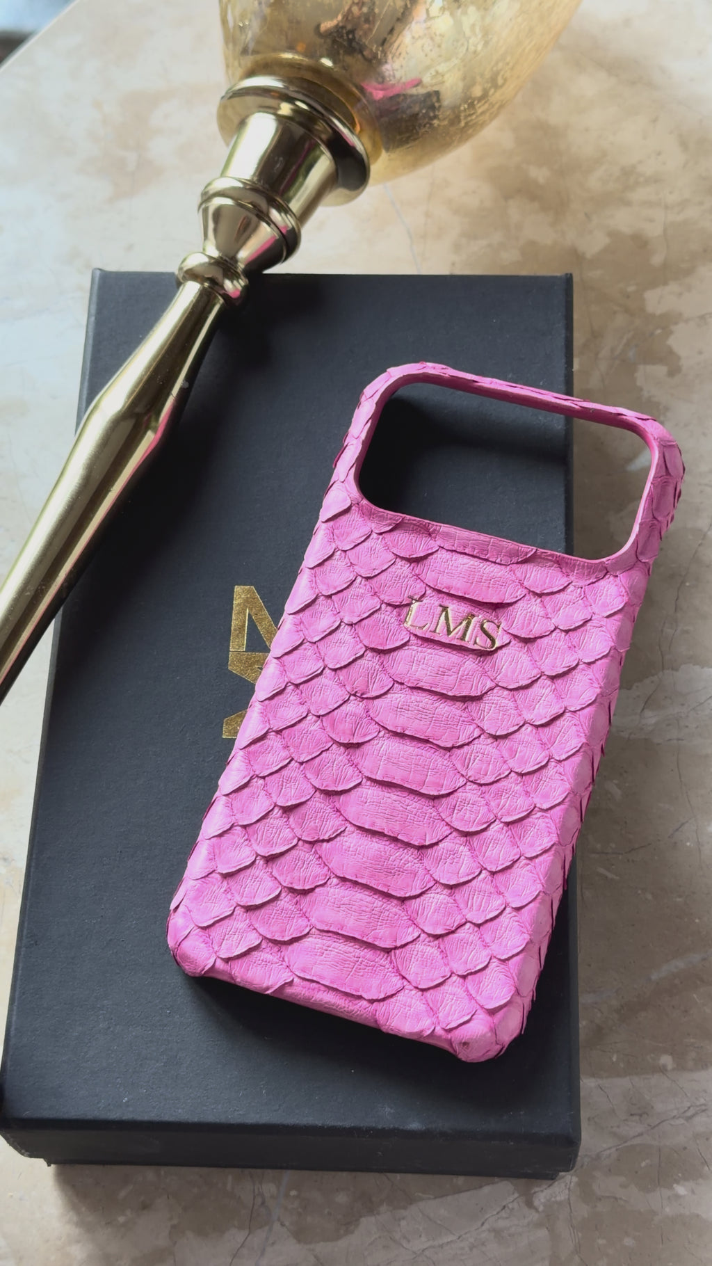 Pink Python Snake Leather iPhone 17 MagSafe